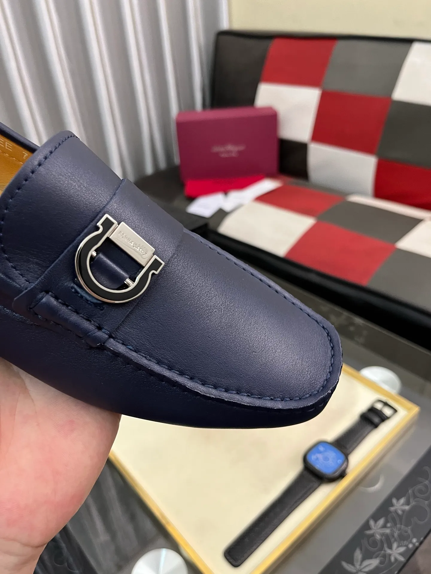 Men's shoes 💰560⌚️⌚️ Ferragamo [Ferragamo] new high-end quality framed shoes. The style is luxurious and elegant, with equal emphasis on practicality and style. We pay special attention to quality and details. The shoe last leather, workmanship and comfort are not inferior! Material: Imported first-layer soft cowhide leather upper ➕Genuine leather lining, code number: 38-446️⃣colors available